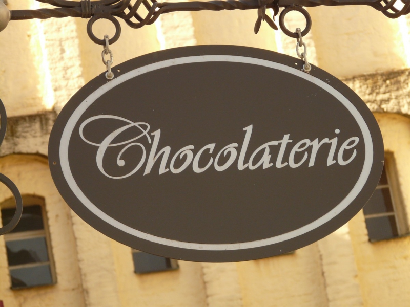 chocolaterie-ESPARRON-min_cafe_shield_chocolaterie_samurai_gasthof_eat-1360721